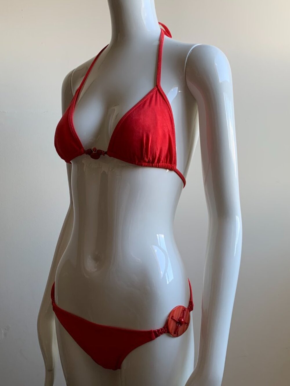 Sauvage california solid Red beaded shell side luxury bikini